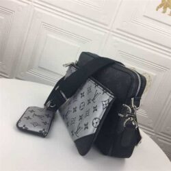 Louis Vuitton Trio Messenger Calf Leather replica