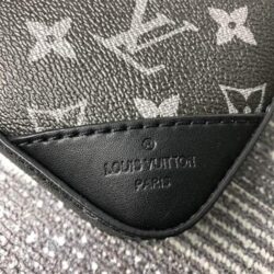 Louis Vuitton Trio Messenger Calf Leather replica