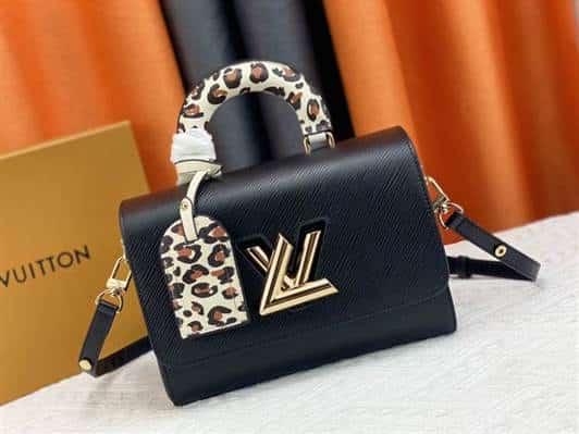 Louis Vuitton Twist MM replica