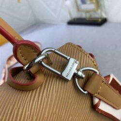 Louis Vuitton Cluny BB replica