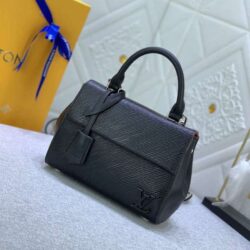 Louis Vuitton Cluny BB replica