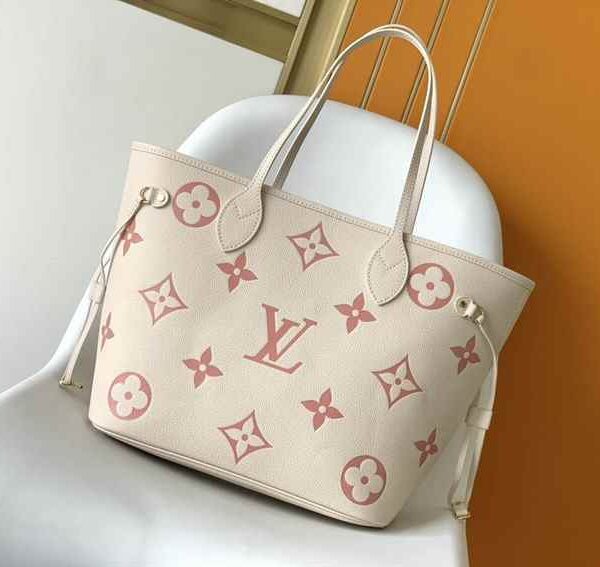 Louis Vuitton Neverfull MM Creme