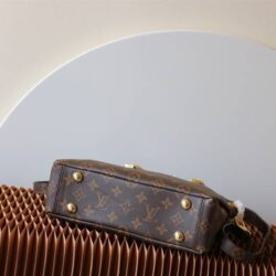 Louis Vuitton Monogram Pallas BB - Original replica