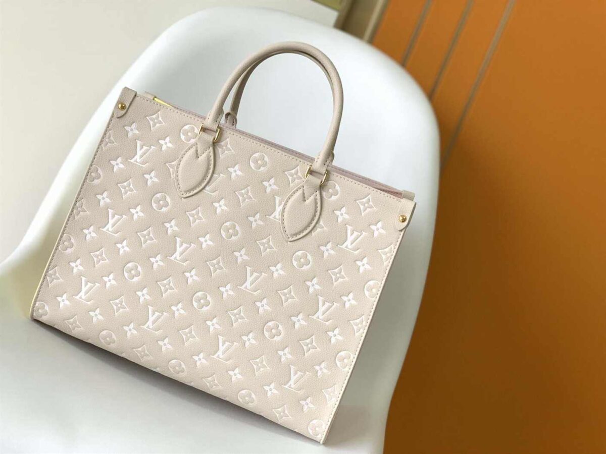 Louis Vuitton Empreinte Monogram Spring In The City Onthego MM