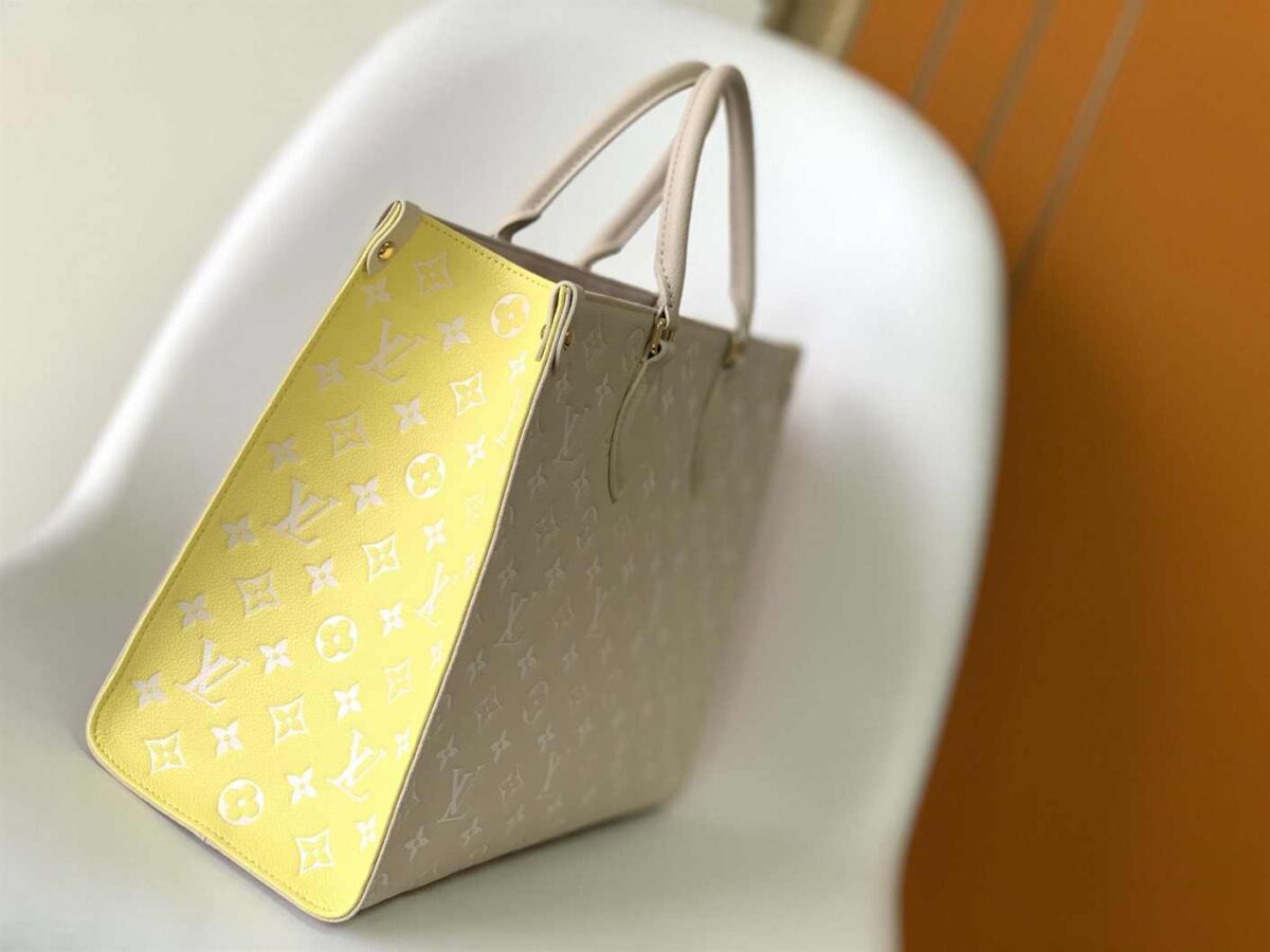 Louis Vuitton Empreinte Monogram Spring In The City Onthego MM