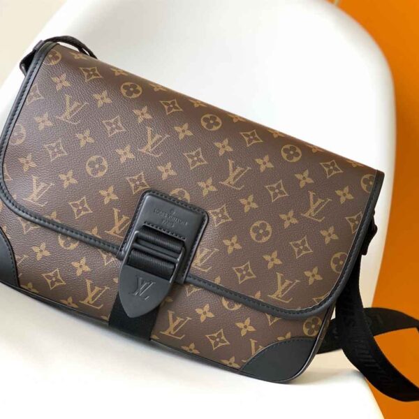 Louis Vuitton Archy Messenger MM-Original replica