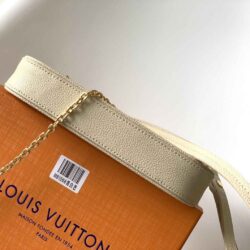 Louis Vuitton Easy Pouch On Strap-Original Replica