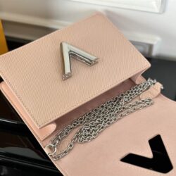 Louis Vuitton Twist Belt Chain Pouch-Original Replica