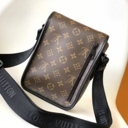 Louis Vuitton Archy Messenger PM-Original replica