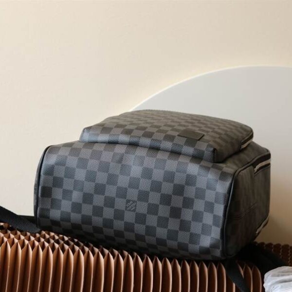 Louis Vuitton Avenue Backpack-Original replica