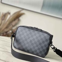 Louis Vuitton Steamer Messenger Bag-Original Replica