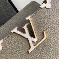 Louis Vuitton Capucines MM- Original Replica