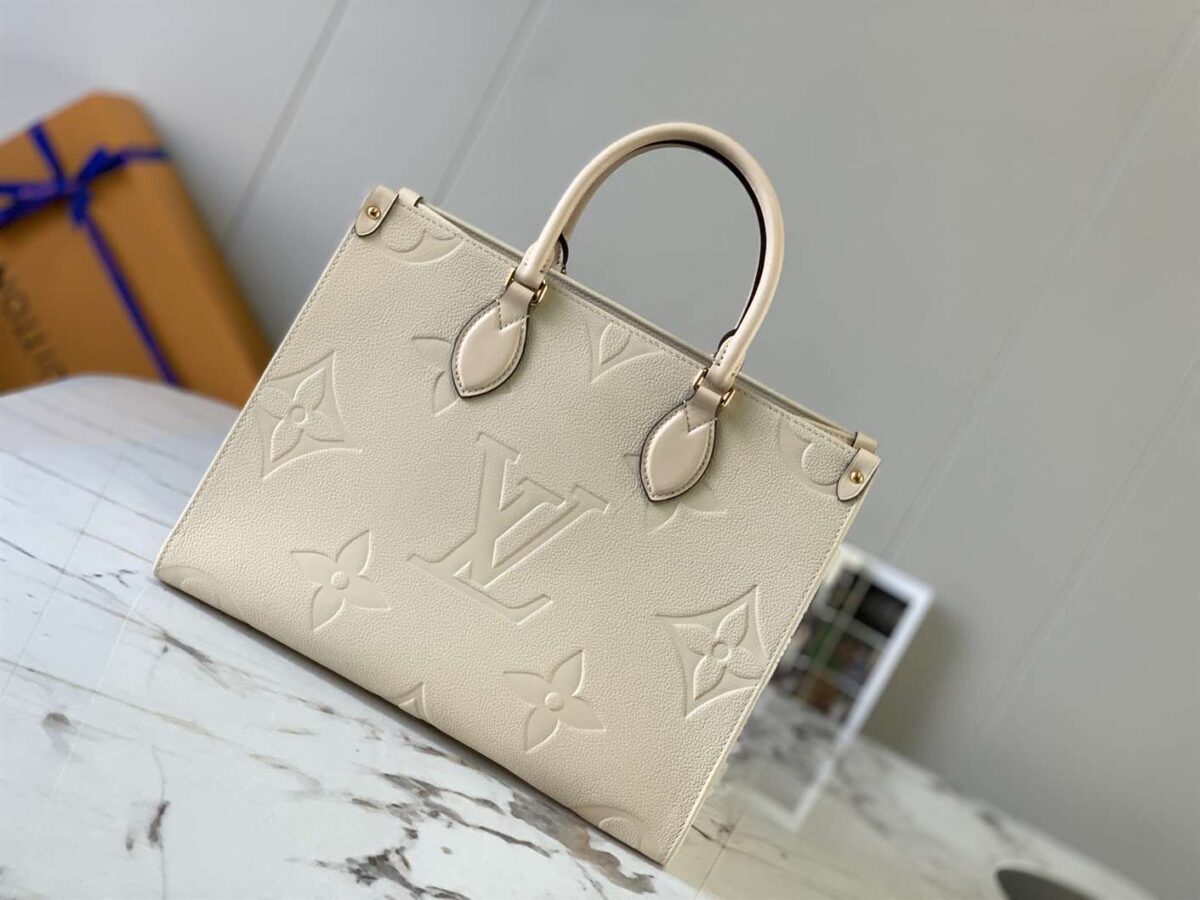 Louis Vuitton Onthego MM Tote Bag- Original Replica