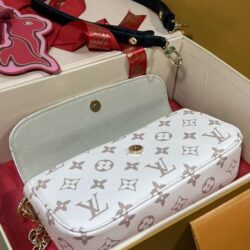 Louis Vuitton Wallet on Chain Ivy- Original Replica