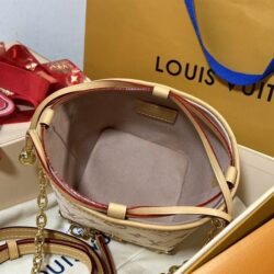 Louis Vuitton NOÉ PURSE LV CHARMS Monogram - Original Replica